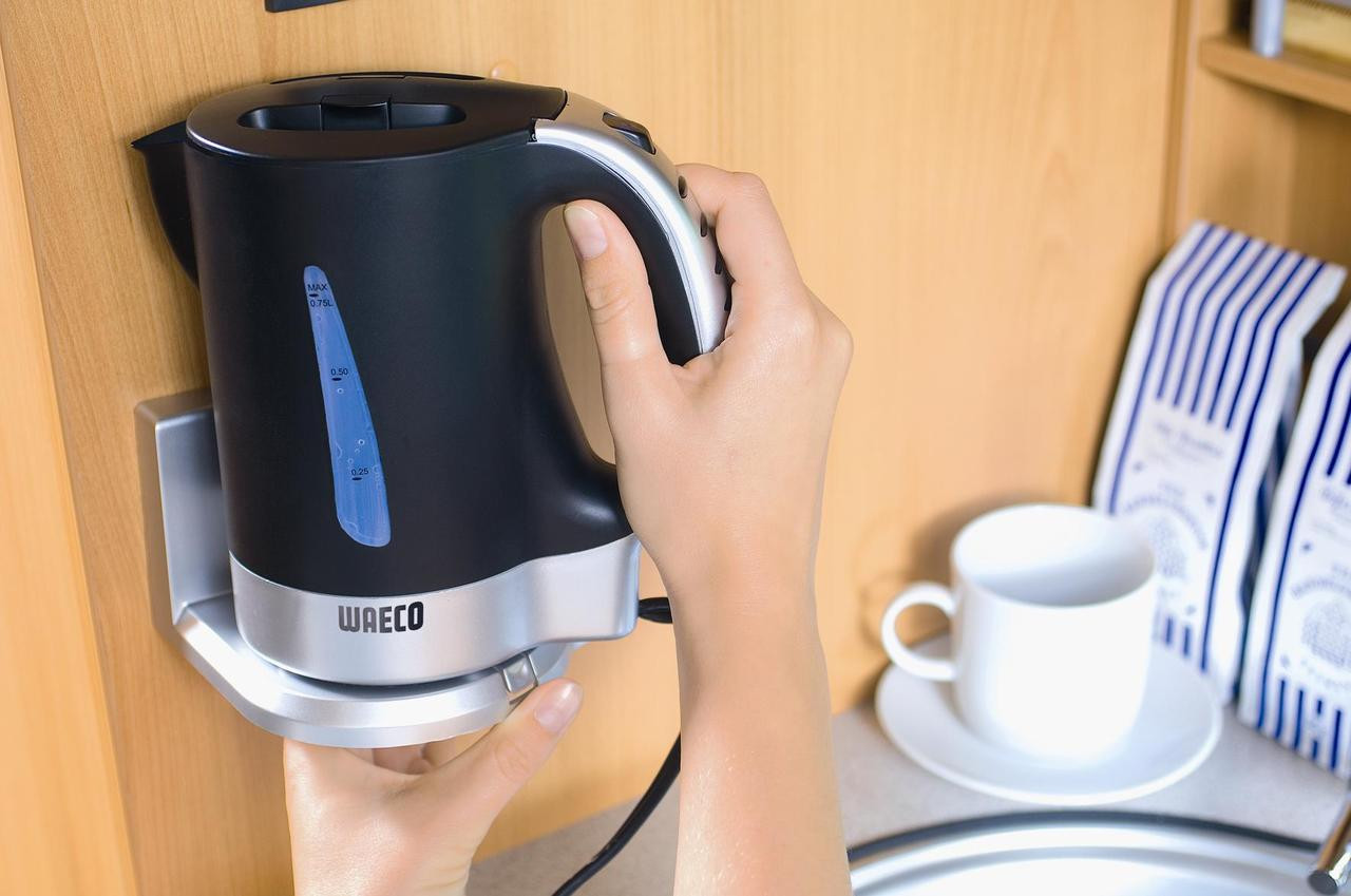 Waeco PerfectKitchen MCK750 12 Volt Caravan Kettle Waeco PerfectKitchen MCK750 12 Volt Caravan Kettle -victronenergy shop 750a 23426.1382610444