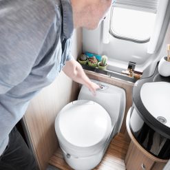 Thetford C223CS Caravan & Motorhome Cassette Toilet -victronenergy shop C223cs 1 10258.1574098298