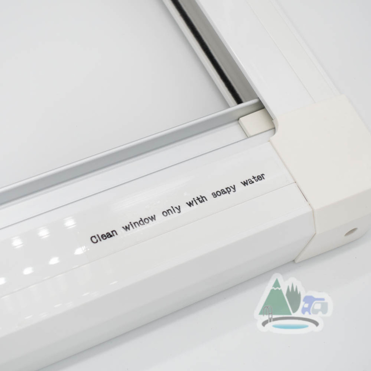 Campervan Window with Top Hinge, Blinds & Flyscreen - Flush Acrylic Glass and Frame Adventurer Campervan Window With Top Hinge, Blinds & Flyscreen - Flush Acrylic Glass And Frame -victronenergy shop DSC03780 72467.1631108287