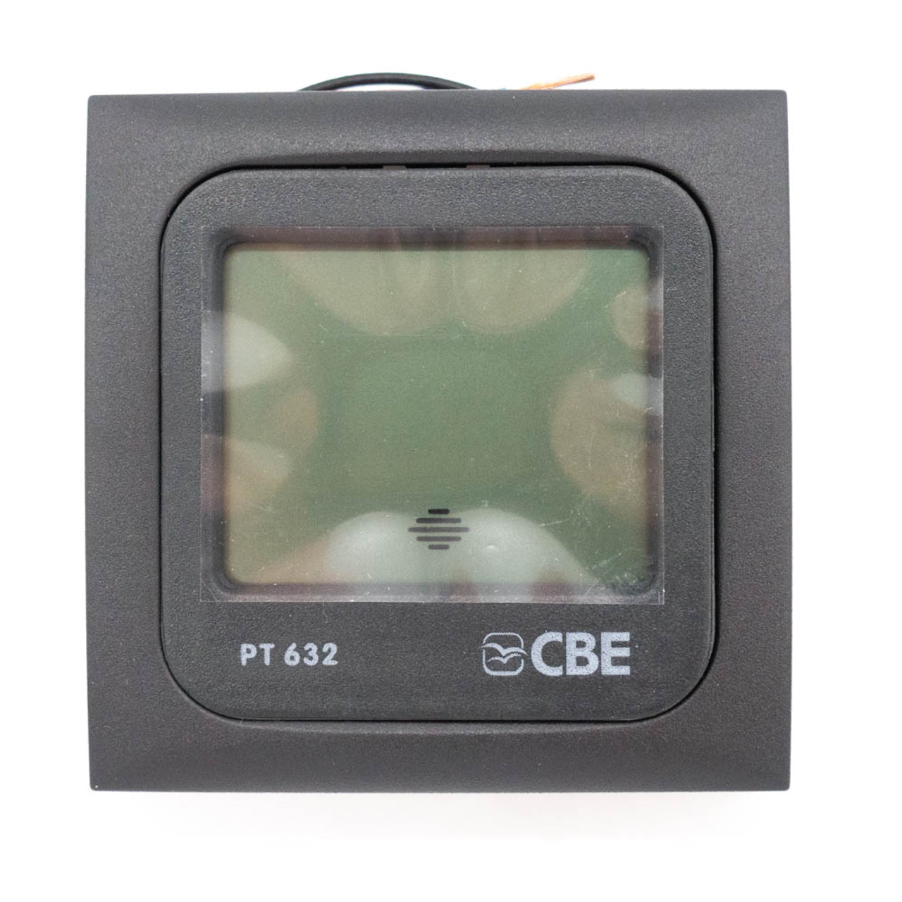CBE Battery Voltage Display Panel - PT632 CBE Battery Voltage Display Panel - PT632 -victronenergy shop DSC03845 53909.1629805996