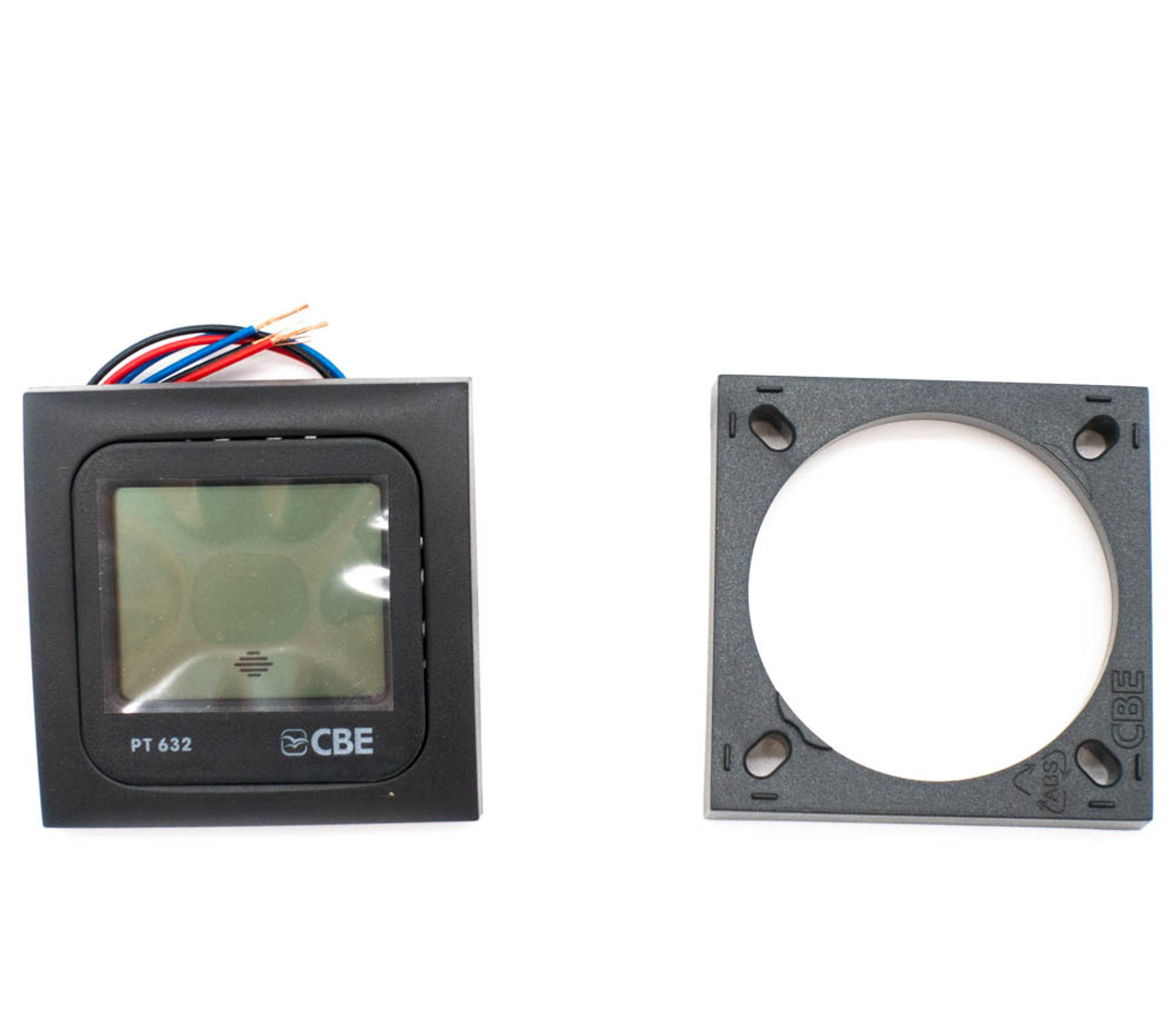 CBE Battery Voltage Display Panel - PT632 CBE Battery Voltage Display Panel - PT632 -victronenergy shop DSC03849 10059.1629806023