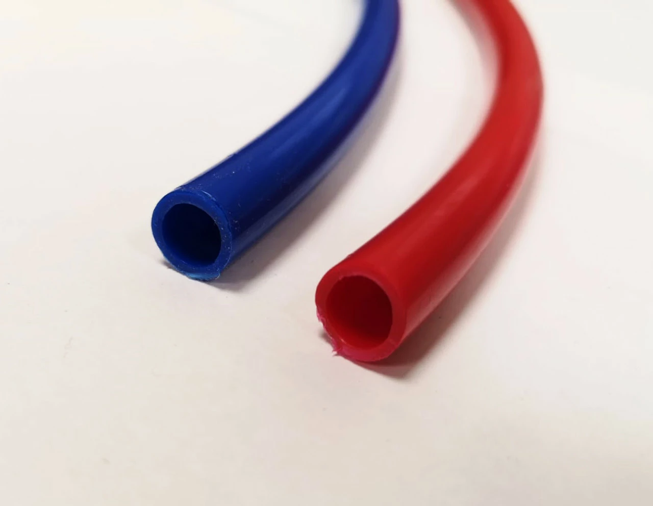 John Guest 12mm Hot And Cold Water Pipe - Image 2