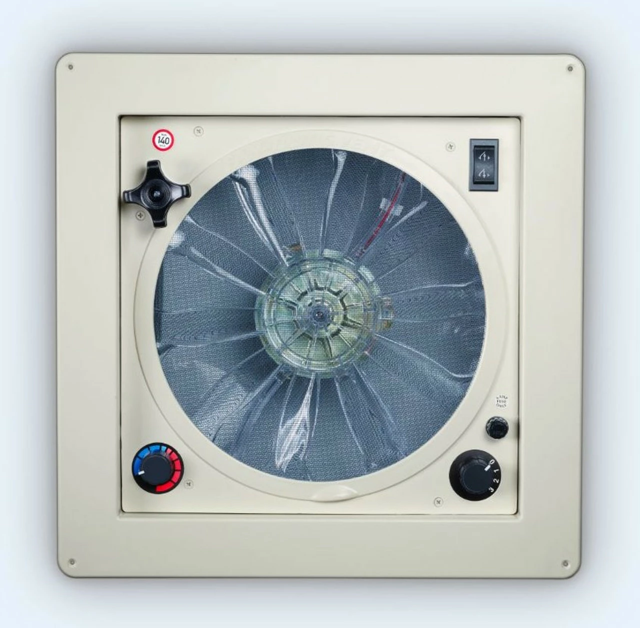 The Dometic FanTastic Roof Vent 2250 - Image 3