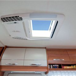 Dometic Freshlight 2200 Caravan Motorhome Air Conditioner 6 Dometic Freshlight 2200 Caravan Motorhome Air Conditioner -victronenergy shop freshlight1600 install 22328.1513009035