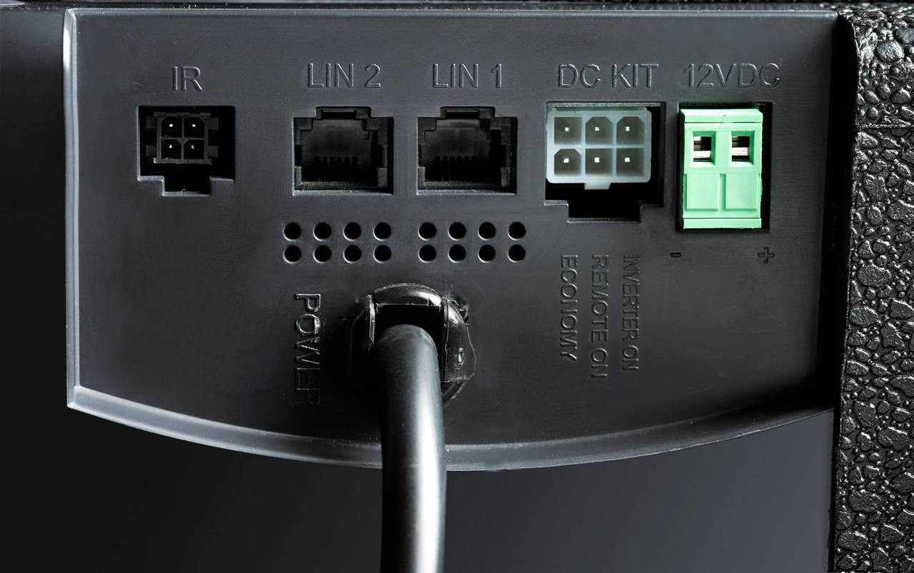 Dometic Freshwell 3000 Under Bench Air Conditioner Dometic Freshwell 3000 Under Bench Air Conditioner -victronenergy shop freshwell 3000 back 02608.1444304715