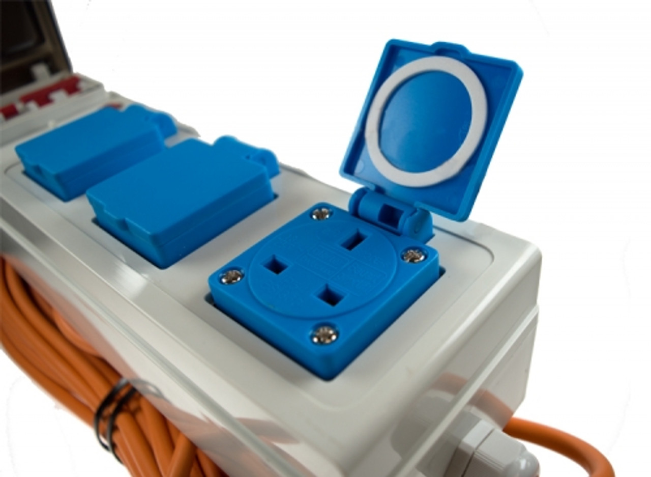 Maypole 5 in 1 Camping Mobile Mains Electricity Hook Up Maypole 5 In 1 Camping Mobile Mains Electricity Hook Up -victronenergy shop maypole1 45985.1582210316