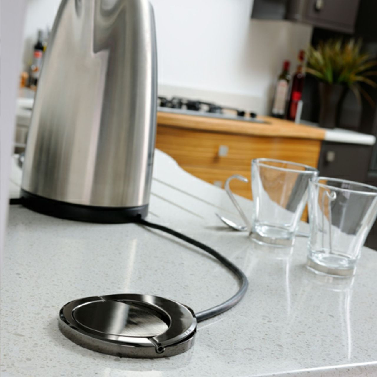 Pop Up Deluxe Power Dock 13amp Sockets With USB Ports Kengo Pop Up Deluxe Power Dock 13amp Sockets With USB Ports -victronenergy shop power 3 25528.1453902479